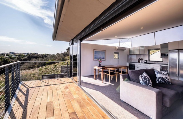 Footprints 2 - Freycinet Holiday Houses