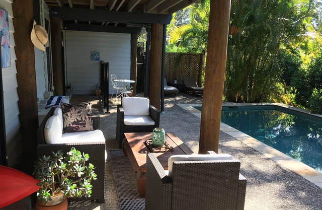 French style Bed&Breakfast on the Gold Coastnn
