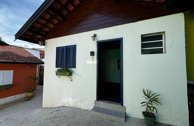 ft1 Suite com Banheiro Privativo no Centro de Campos do Jordão