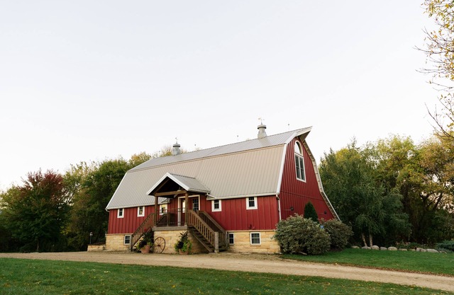 Fully renovated barn on a relaxing pastoral lakeview property