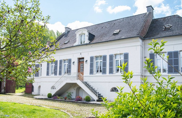 Gîte de Groupe Avec Spa, Calme et Nature