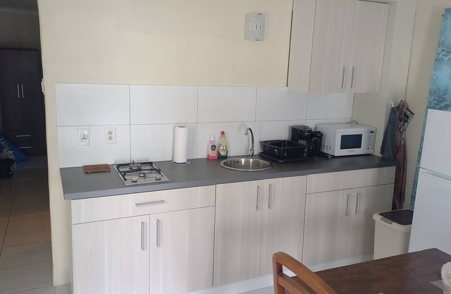G & M Apartment with terrace and nearby beaches and attractions