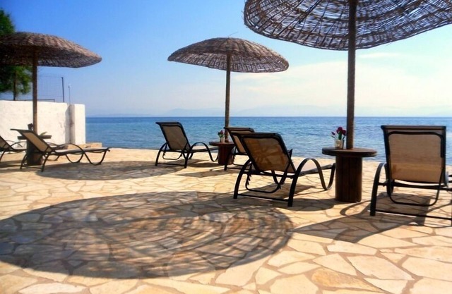 Galini beach studios