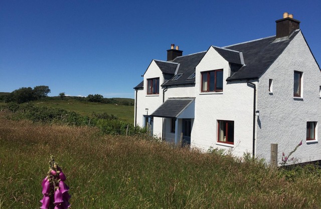 Gamekeeper's Cottage - semi-detached property on the outskirts of Tobermory
