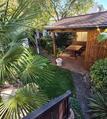 Garten EG Wohnung mit 3 Schlafzimmern 95qm