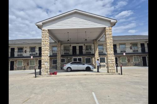 General Bragg Inn & Suites By OYO Chickamauga