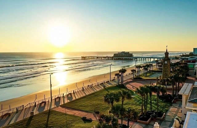 Get Ready for Blissful Getaway! 3 Classic Units! Beach Access, Two Pools & Spa!