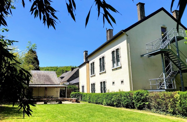 Gite de Groupe de la Semois (35pp)