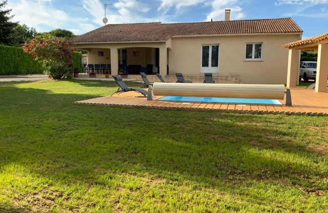 gite les oliviers 10 pers piscine au calme 4 Etoiles