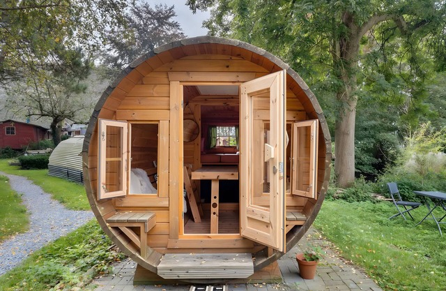 Glamping 'De Olle Uhlhoff' with Shared Terrace, Shared Garden and Wi-Fi