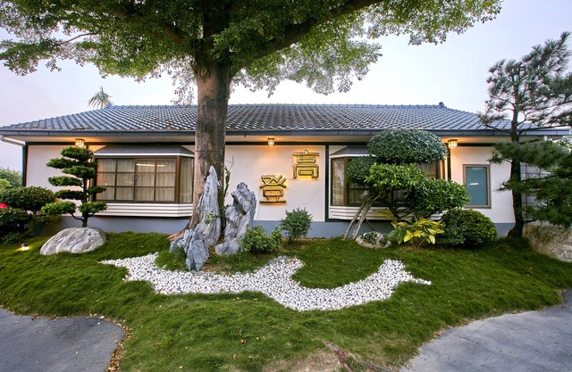 Gold Motel