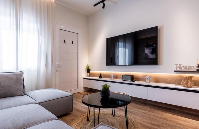 Good times - Luxury Studio Apartments