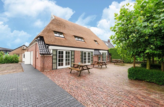 Gorgeous Farmhouse with Sauna