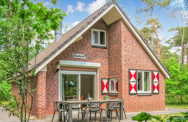 Gorgeous home in Ommen with sauna