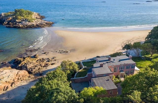Grafton Estate: Ultimate Luxury With Private Beach