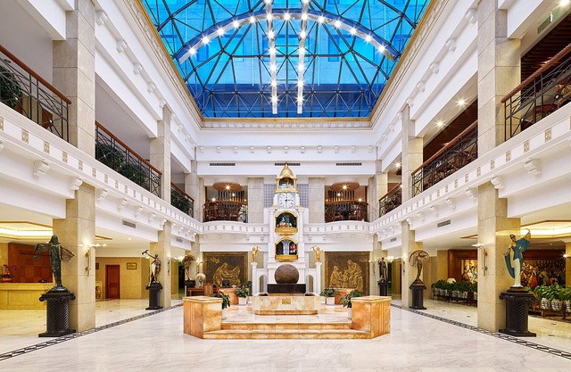 Grand Regency Hotel