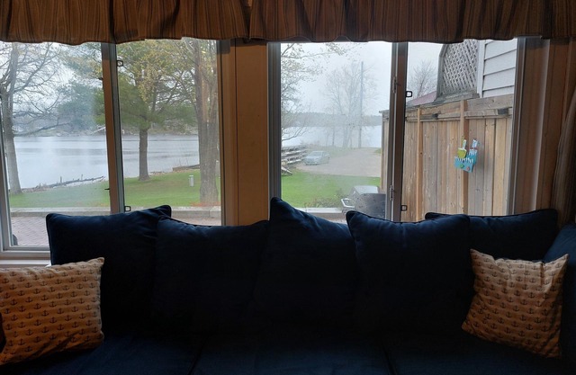 Grandview Lakeside Community Club - Sparrow Lake Cottage - Roehls 8