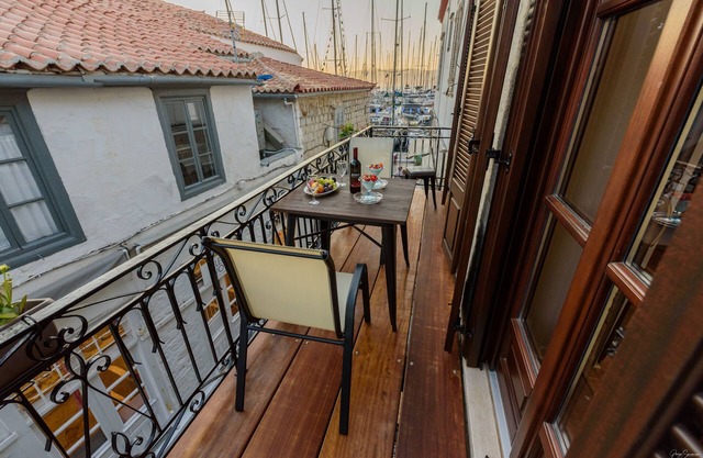 Guarda Il Porto Apartment - Hydra port