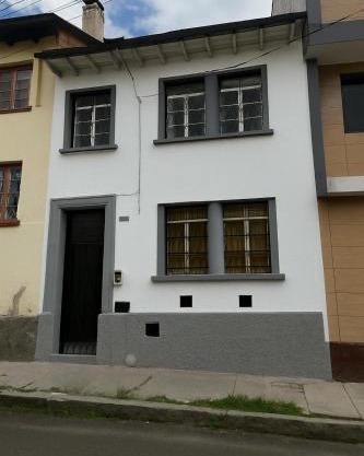 Habitación cómoda en Quito