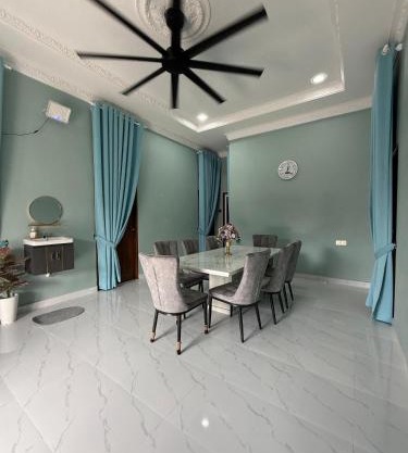 Haji Awang Homestay