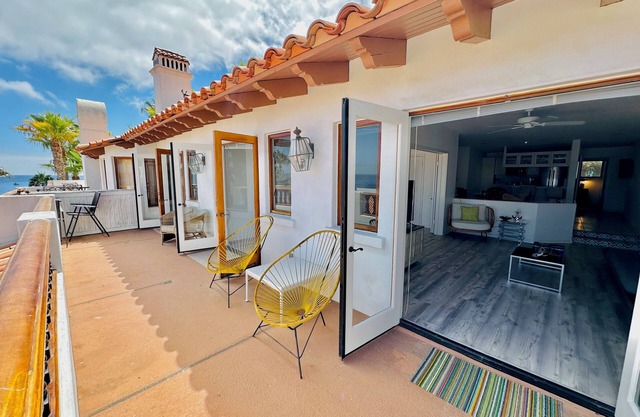 Hamilton Cove Villa 9 58 with ZERO steps