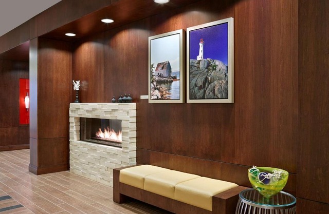 Hampton Inn 