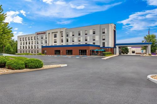Hampton Inn & Suites Grove City