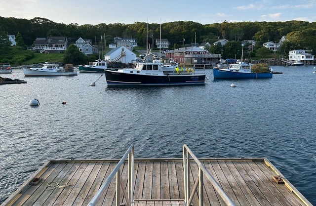 Harborside Cottage #1 on Working Fisherman's Harbor with Shared Dock and Float