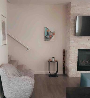 Harbour Landing Family Home