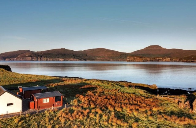 Harlosh Log Cabins, Cabin No 1
