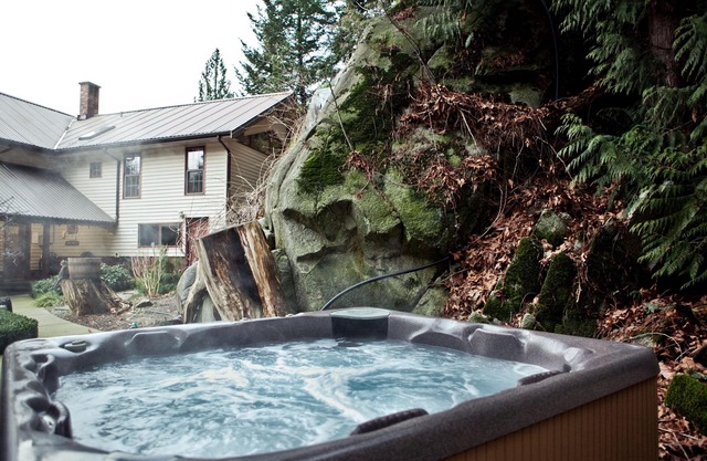 Harrison Hot Springs: Vacation Rentals in South Garden