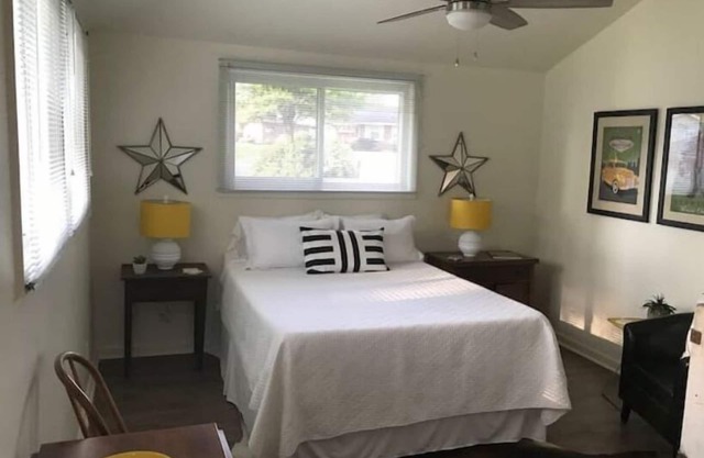 Haven- Private Suite Retreat in South Nashville