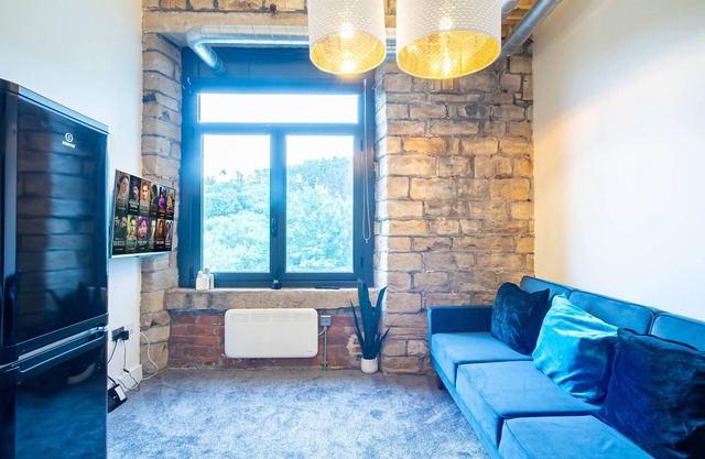 Hayy ApartHotels Stanley Mill Cozy Corporate Stay