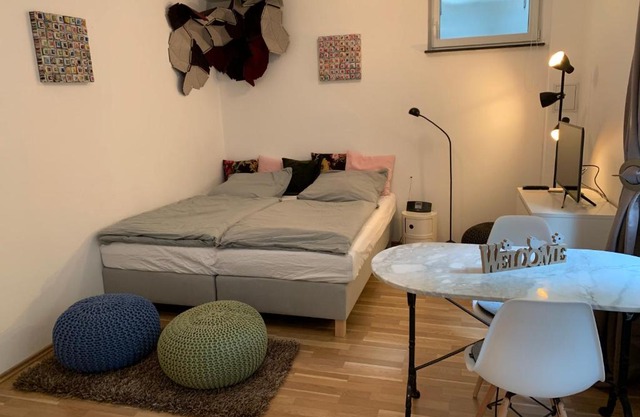 Helle Souterrainwohnung mit Komfort