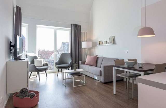 Helles Familienapartment in Strandnähe mit Sonniger Loggia und Sauna im Haus!