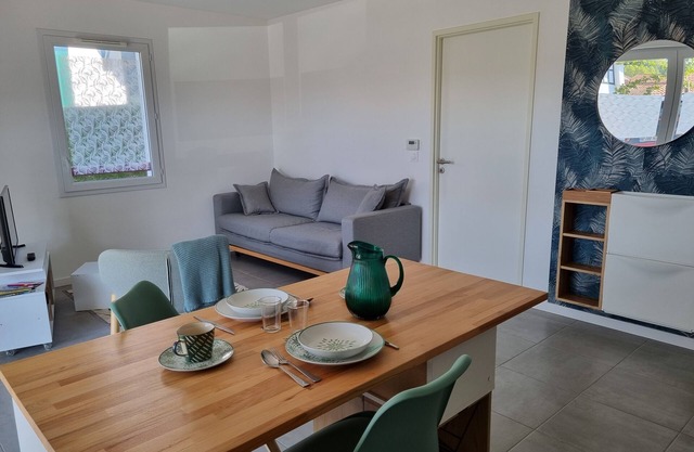 Herriko Apartment, 1 to 2 adults and 1 child