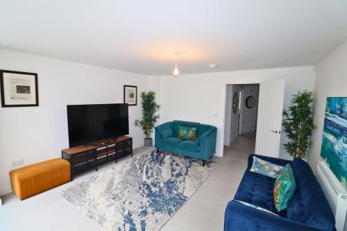 High Wycombe Stunning Stylish Four Bedroom House