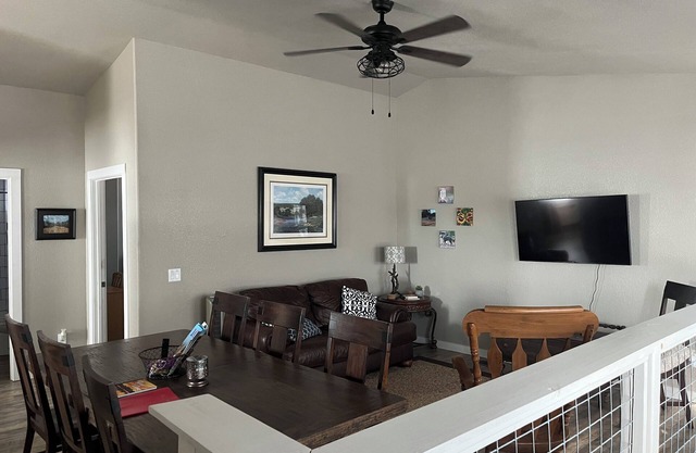 Hill Country/Lake Buchanan/Spider Mountain/Highland Lakes Getaway