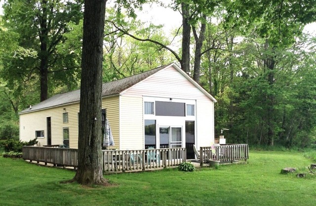 Historic Ice House Cottage