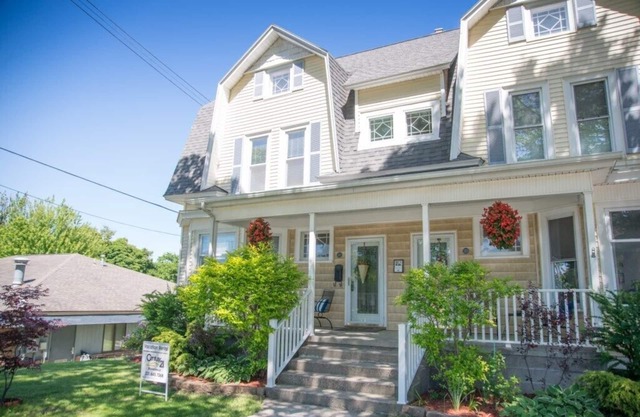 Historic Manistee Townhome near Downtown