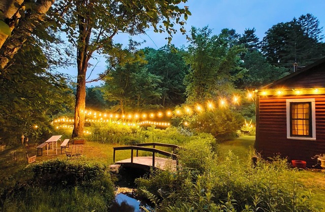 Historic Mill. Your private oasis on the creek with brooks, bridges, and forests