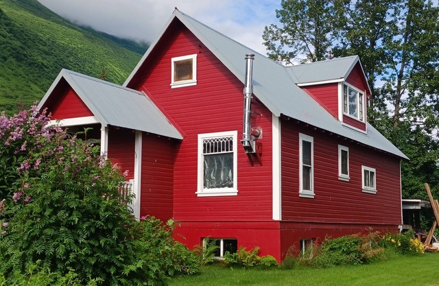 Historic Valdez Home