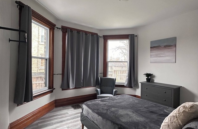 Historic Victorian Apartment