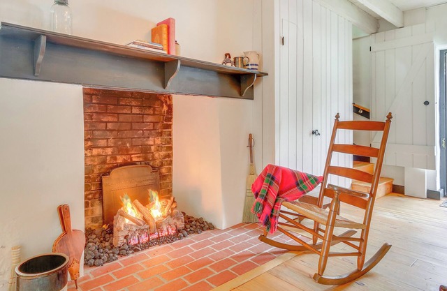 Historical Thurmont Escape w/Furnished Deck!