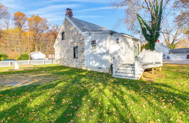Historical Thurmont Escape w/Furnished Deck!