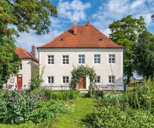 Historischer Pfarrhof Niederleierndorf