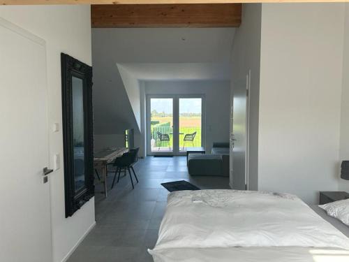 Hof Busen Landhaus Ap. oben links