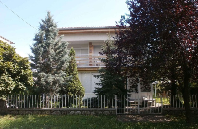 Holiday apartment 4 bathrooms, 100 meters from the beach