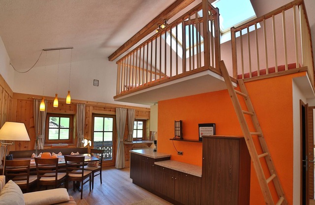 Holiday Apartment "Aussermahrhof Alpin" with Private Balcony & Wi-Fi