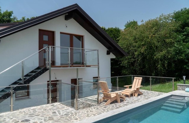 Holiday apartment Bukovje for 1 - 4 persons with 1 bedroom - Holiday house